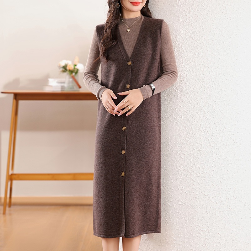 2024新作 ニットワンピ 長袖ロング マキシ丈ワンピV ネック ウール ベスト カーディガン レディース ミドル丈 ボタン付きチョッキ スカート 秋冬 ニット ルーズ ノースリーブ ベスト セーター