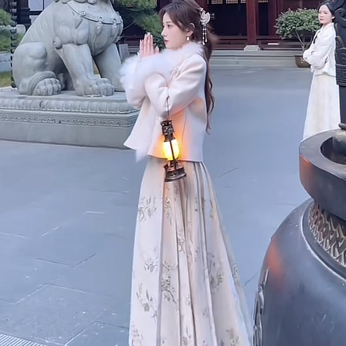 裏起毛ファッション 新中国風高級感ダウンジャケット+馬面スカートセット婦人服冬の2点セット