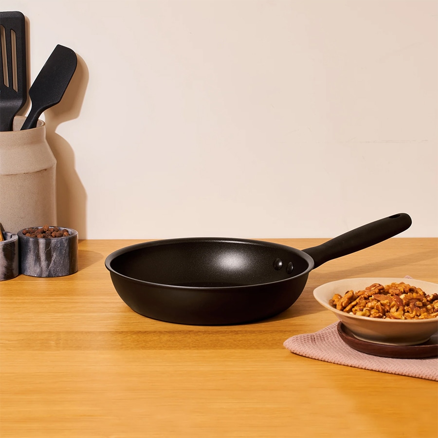 ミッドナイト インダクション ノンスティックフライパン (24cm) PFOAフリー ブラック