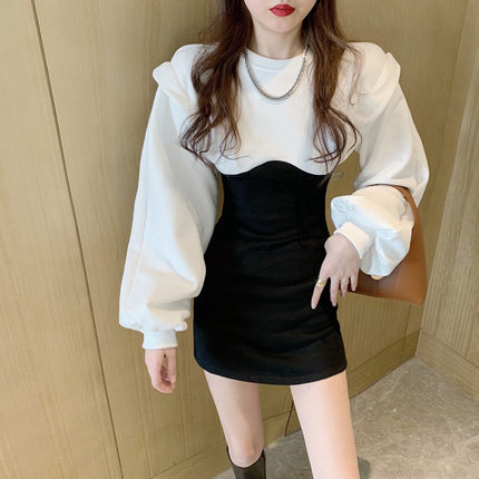 ワンピース デート ショート ショート丈 袖あり 長袖 スリム タイト 細身 春 秋 冬 10代 個性的 パフスリーブ ホワイト ピンク バイカラー こなれ感 S M スタイルアップ レディース 5,863円