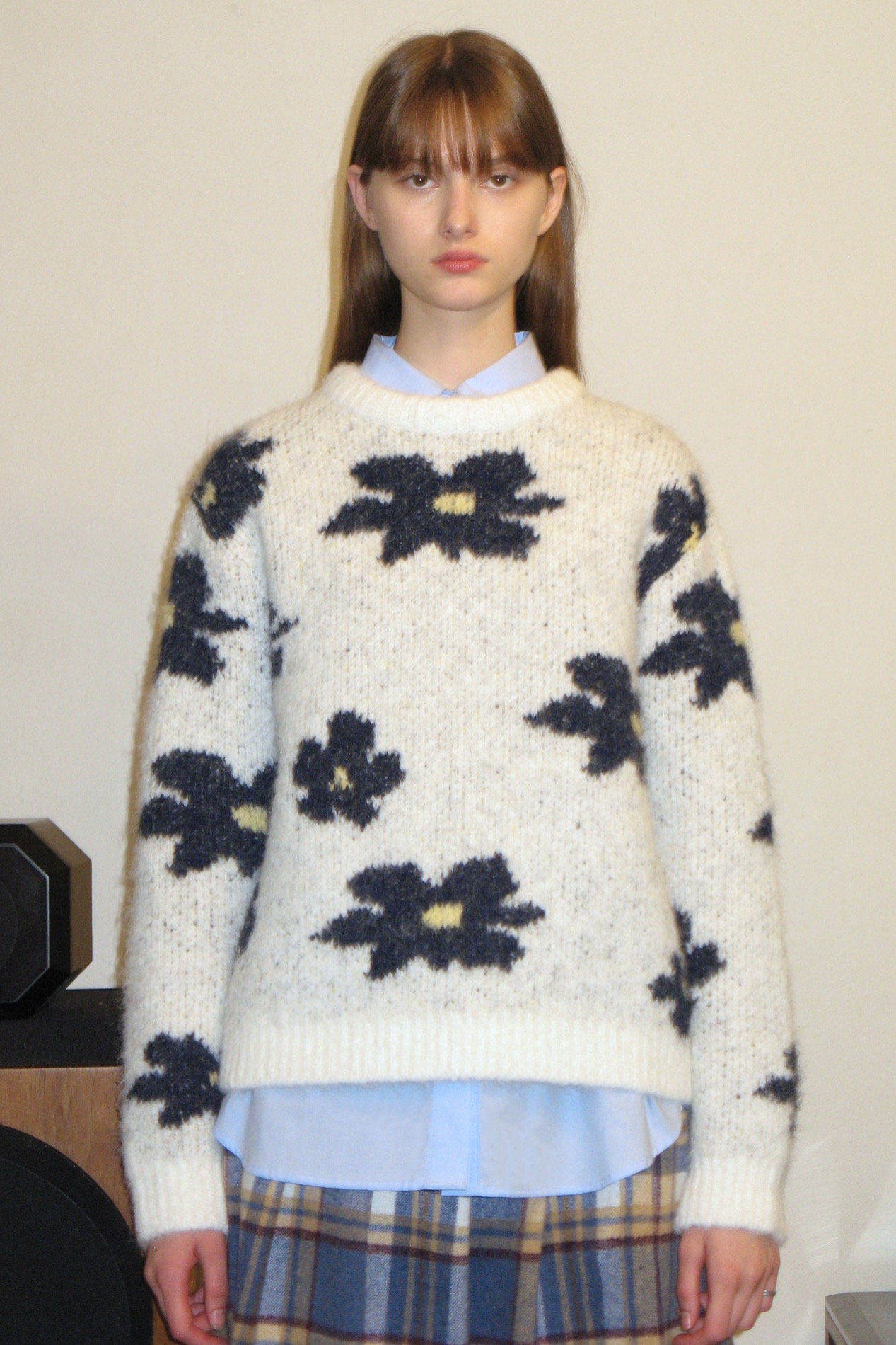 【SINOON】 FLOWER PULLOVER KNIT : 2COLOR