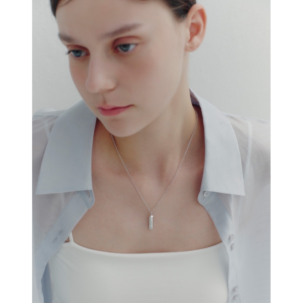 HYERES LOR [プレミアムメッキ] ボリュームスクエア AB (W) デュアルパヴェネックレス HL5N65513WB550