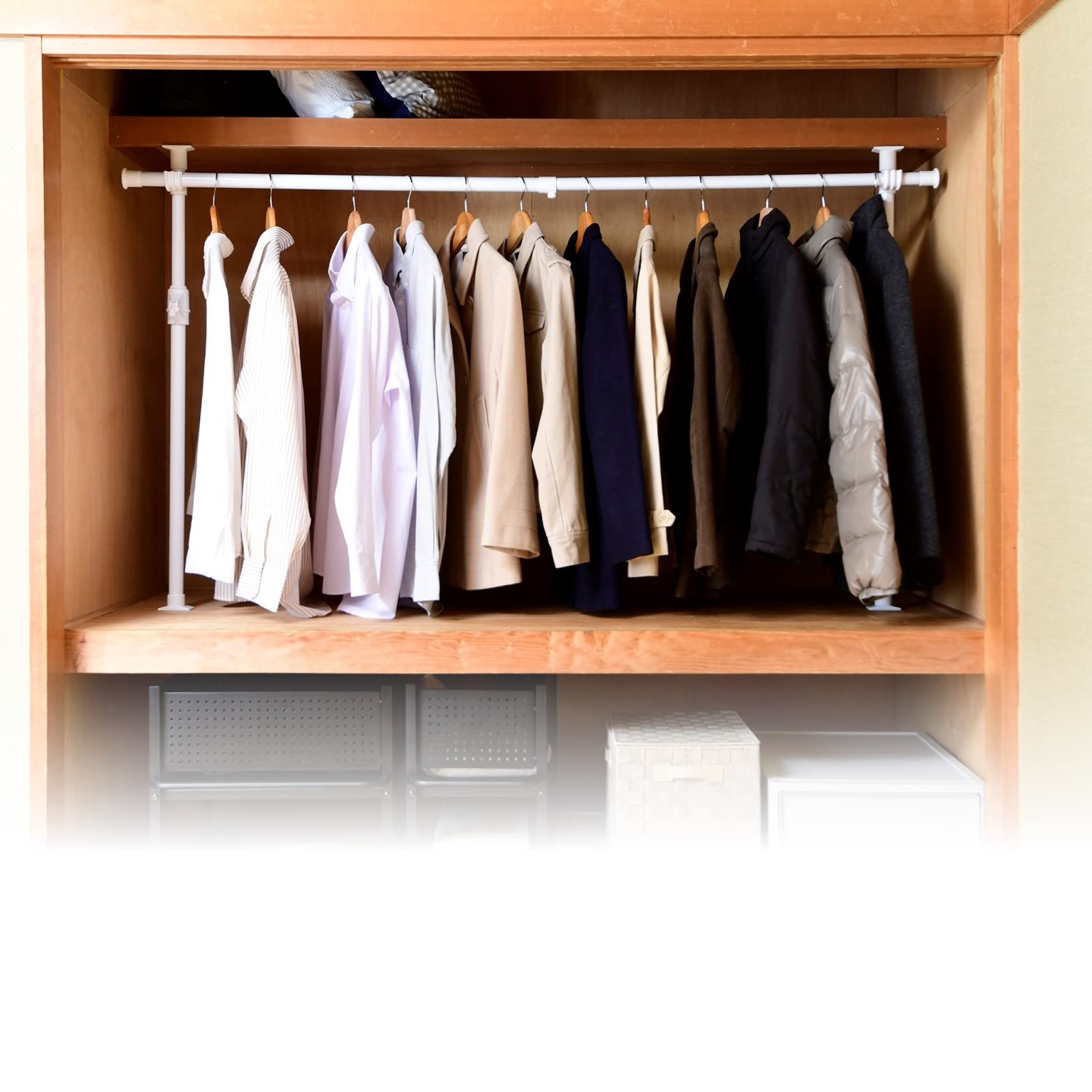 山善(YAMAZEN) 突っ張り ハンガーラック 押し入れ クローゼット かんたん突っ張り(実用新案取得済) 幅97.5-166×奥行9.5×高さ80-207cm 衣類 収納 ホワイト WJO-716