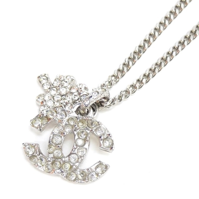 CHANEL ペンダントネックレス ココマーククローバー ラインストーン 04C シルバー【中古】(64206)