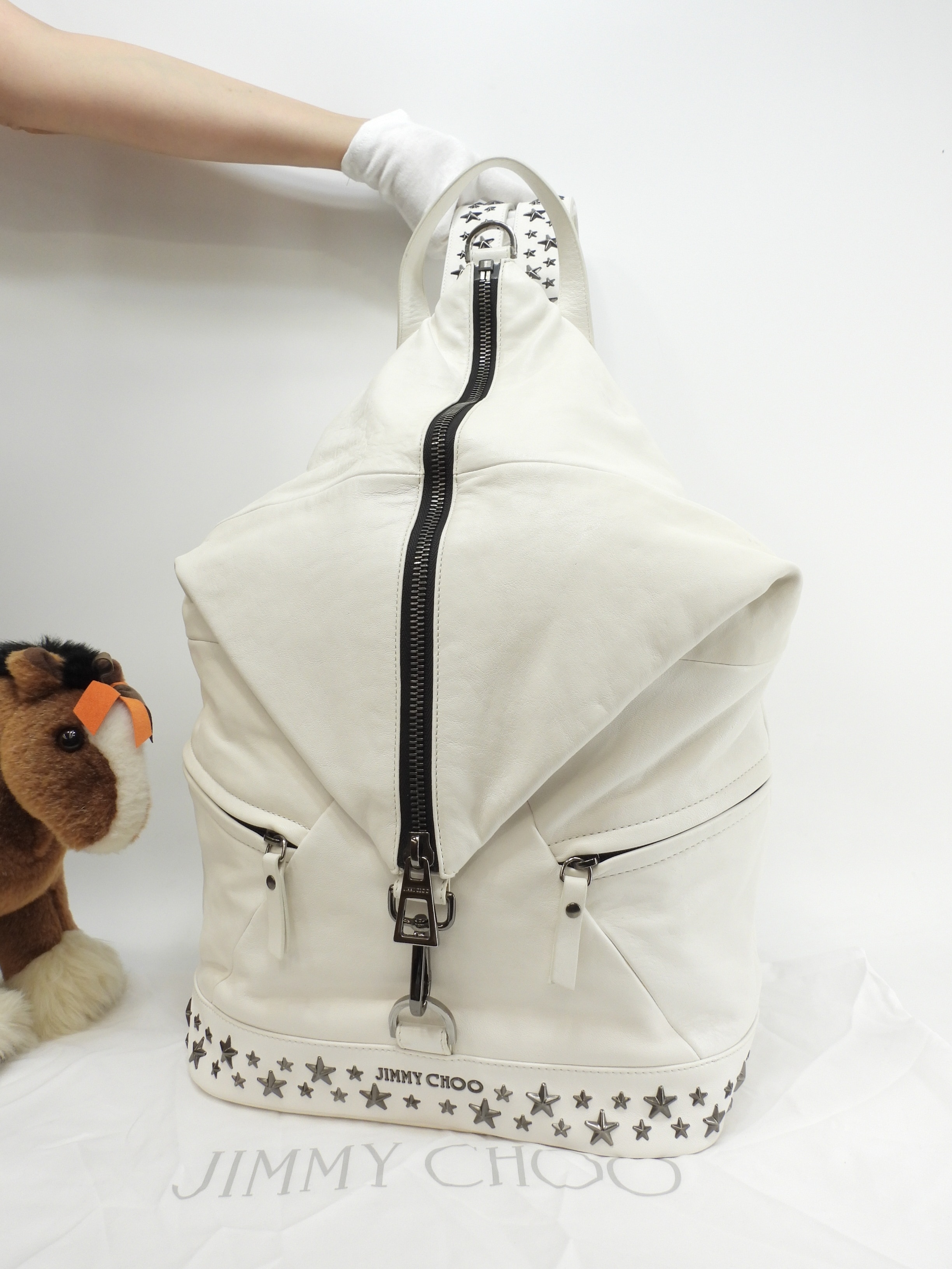 フィッツロイ 星スタッズ レザー白 バックパック リュックサック@V9PSND