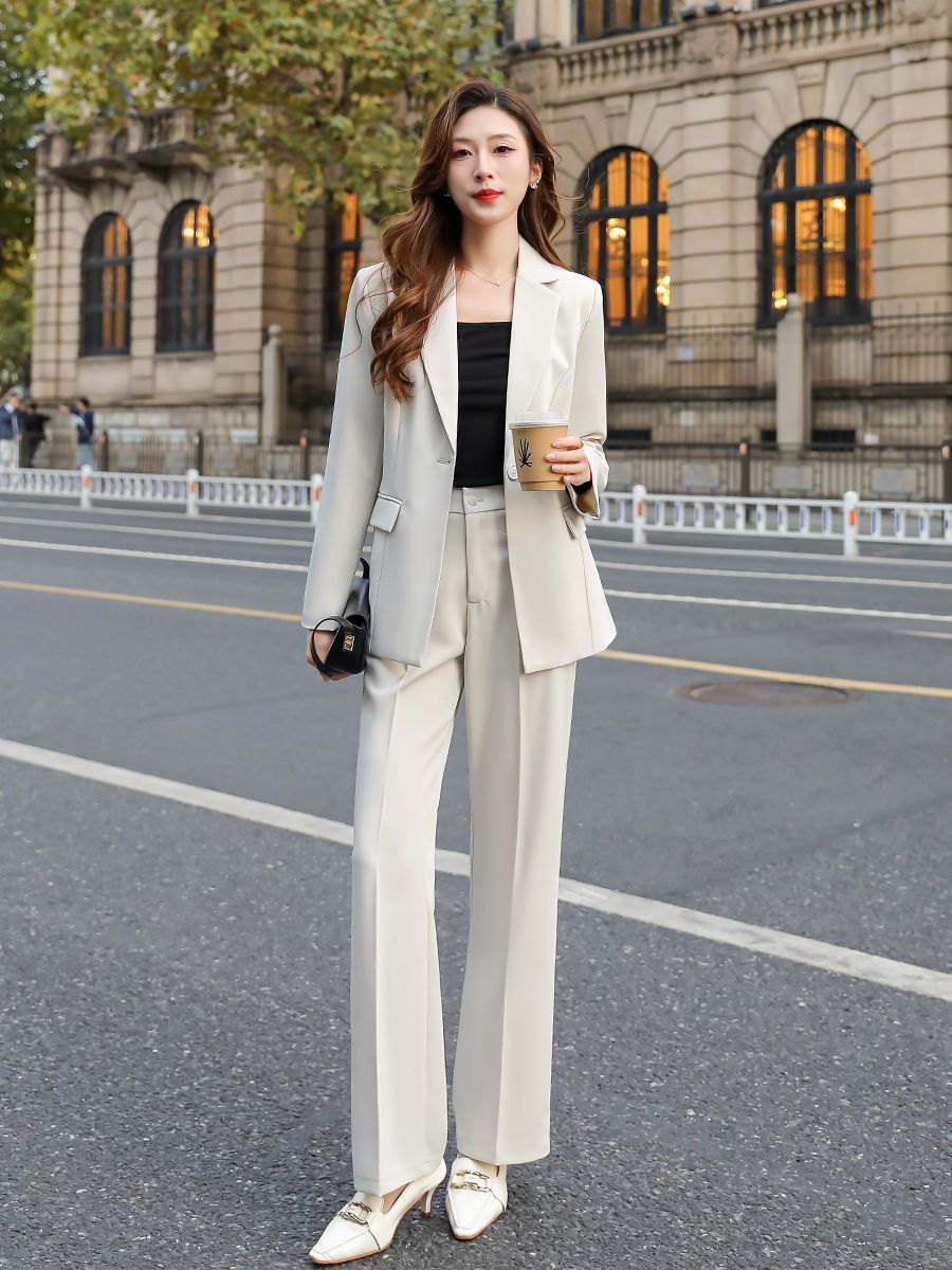 セットアップ 涼しく楽ちんセットアップ韓国ファッションカジュアル スーツズボンスカートベストキャリアウーマンスーツ着 OL職業服 秋冬 正肩 着痩せ 二点セット