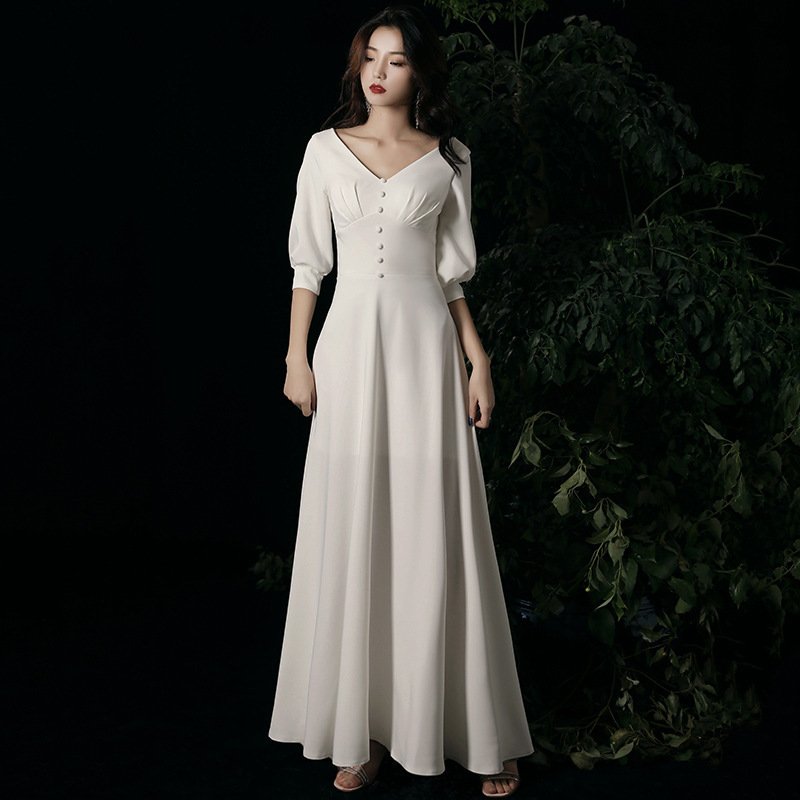 ロングドレス ウエディングドレス 二次会 花嫁ドレス 二次会ドレス シンプル 披露宴 ブライダル パーティー 白い コンサートワンピース 撮影 エンパイア 司会者 6,984円