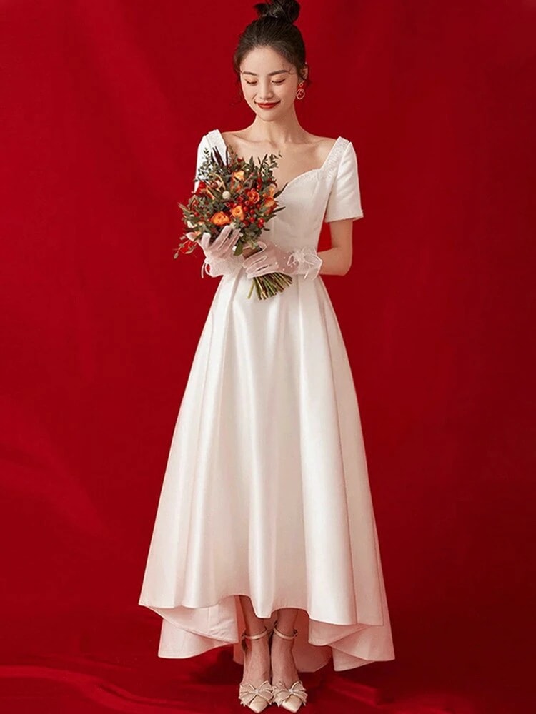 送料無料 ウエディングドレス 結婚式　ドレス パーティードレス ロングワンピース ドレス ロングドレス パーティードレス 結婚式サテン面軽ウエディングドレス簡約領証登録ワンピースフランス式顕瘦森超仙旅