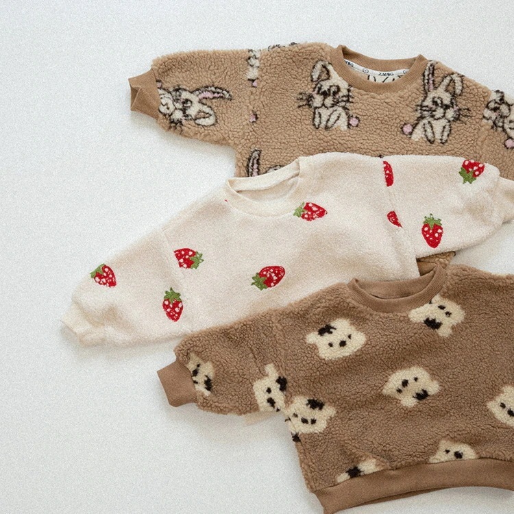 女の子の秋冬の新しい上着に厚い衛衣 韓国アニメラム毛セーター かわいい子供服 ベビー服