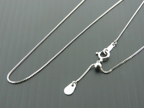 プラチナ850　ベネチアン　0.6ミリ　45センチ　スライドアジャスター式 後払い決済不可商品