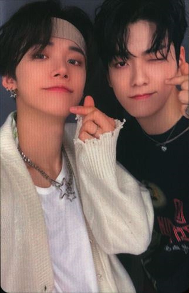 TXT 公式グッズ Chaotic Wonderland トレーディングカード ヨンジュン（YEONJUN）/スビン（SOOBIN）