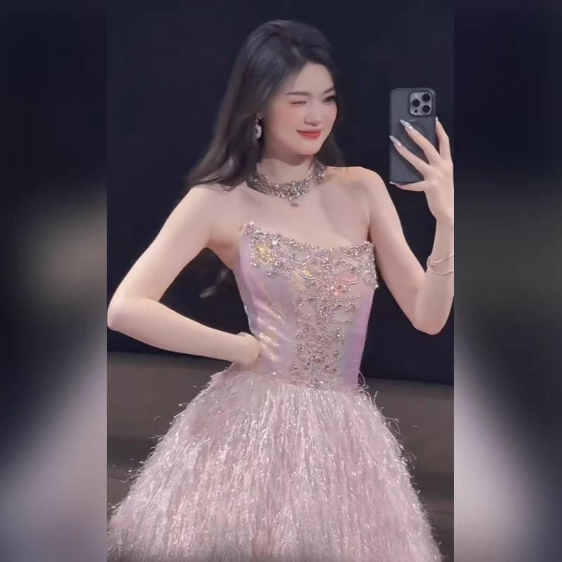 【2枚購入で 3oo円OFF！】ドレスの女性ハイエンドでエレガントな若者2025バンケットホストパフォーマンスエンゲージメントテスト