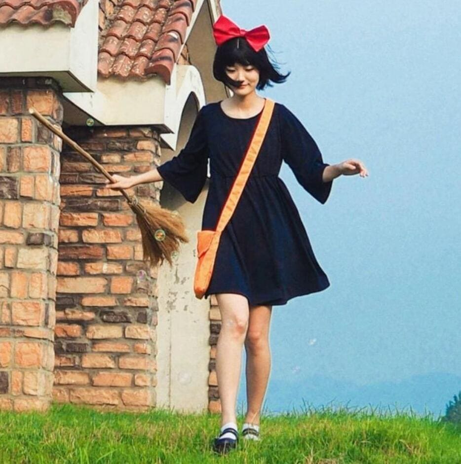 魔女の宅急便 キキ ワンピース リボン ショルダーバッグ 3点セット セットアップ コスプレ コスプレイヤー フレア Aライン ミニワンピース ポシェット ヘアアクセサリーヘッドドレス ハロウィン