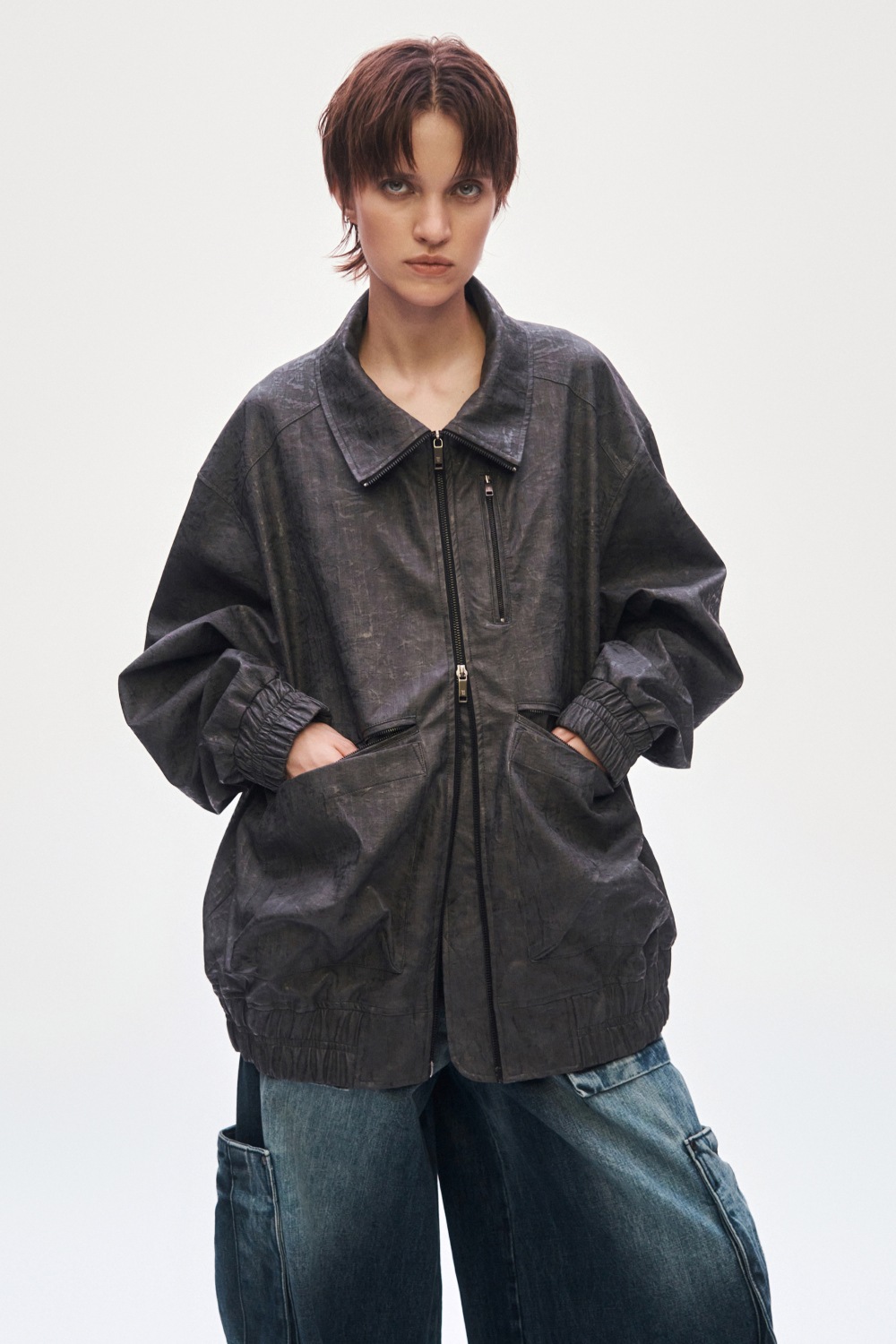 【TREEMINGBIRD】 HIGE-NECK CRACK LEATHER BLOUSON : ASH GRAY