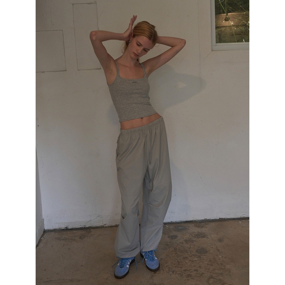 非アクティブナイロントラックパンツグレー