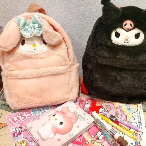 バックパックリュックサックサンリオ【3日出荷】バックパックリュックサック日本系アニメの玉桂犬のぬいぐるみのリュックサックが可愛い少女の心のクロミ美楽ティはjkソフト妹のリュックサックを包んでいます