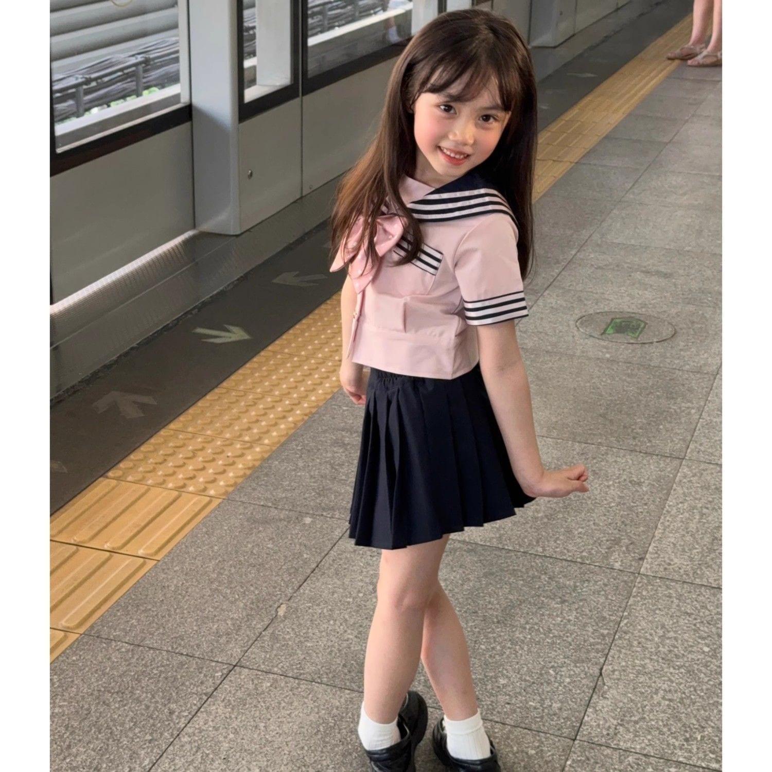 2025新作人気最安値保証女子夏新しいスーツ子供制服セット上下セット品質良い