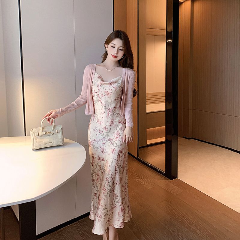 ニットワンピース ワンピースレディース フレンチサテンスイングネッククラッシュフラワーホルタードレスロングドレス女性スリム気質プレミアムワンピース レディースフ ロングワンピース ワンピース ドレス