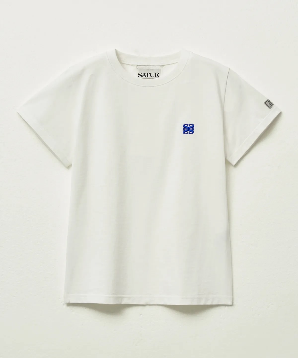 韓国　SATUR 半袖 Tシャツ　トップス　白　ホワイト　WS 韓国 SATUR 半袖 Tシャツ トップス 白 ホワイト WS 韓国限定】SATUR