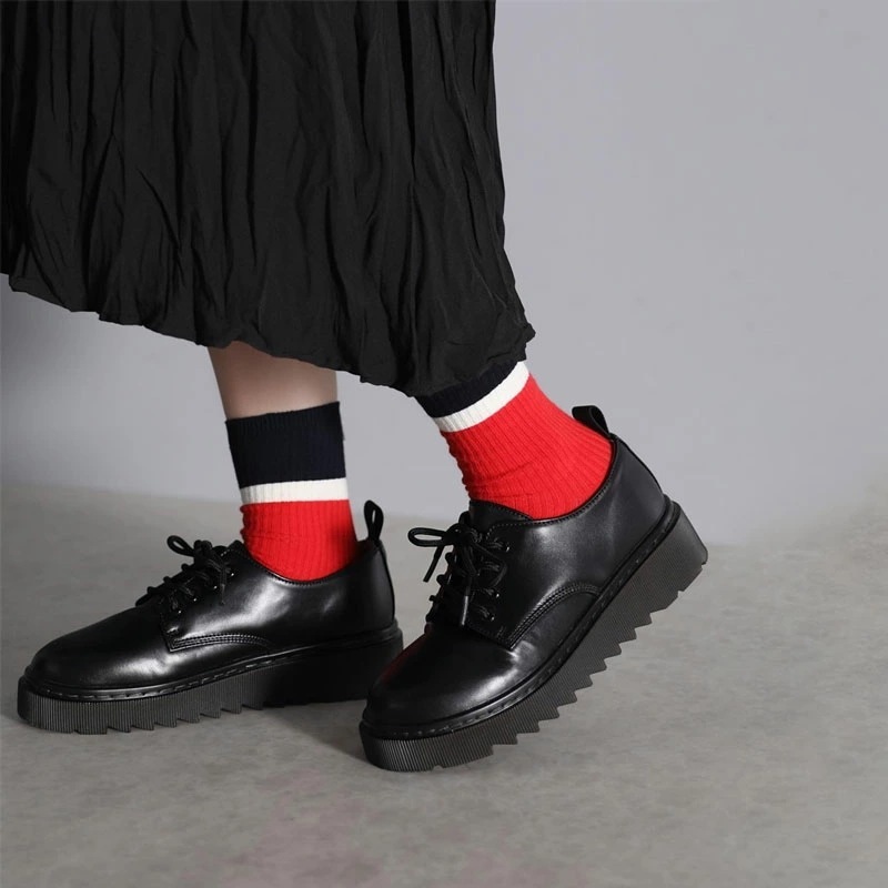 JAVAジャバ スニーカー 靴 シューズ メンズ レディースオールシーズン着用可能 シャークソール ポストマンシューズ オールシーズン オールシーズン ユニセックス 男女兼用 程よい厚底 フェイクレザ