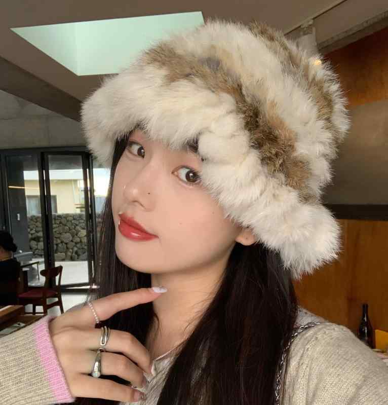 帽子 レディース 冬 韓国 秋 ウサギ 暖かい 防寒 ニット帽 フィッシャーマンハット かわいい 普段使い お出かけ アイボリー 青 カーキ