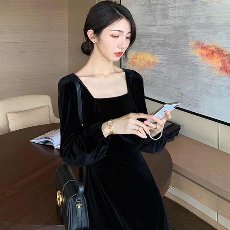 ワンピース カットソー 膝下 ミモレ ミモレ丈 袖あり 長袖 オフショルダー フレア Aライン かわいい 大人可愛い きれいめ シンプル 上品 おしゃれ お洒落 こなれ感 無地 秋 冬 10代