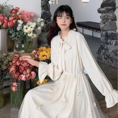 シフォンワンピース トップス スイート ガーリー アプリコット グリーン 緑 ミドル丈 袖あり