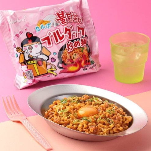 Qoo10] Samyang Foods 送料無料三養 カルボ ブルダック炒め麺