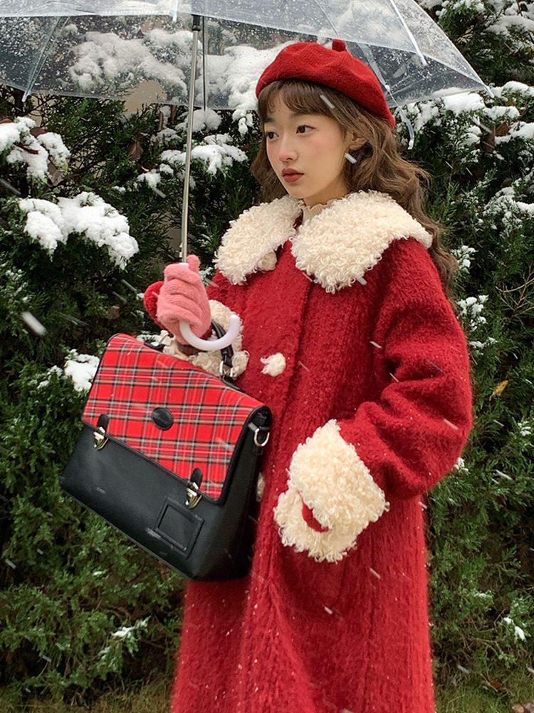 日系クリスマスの赤い毛はコートの女性の復古的な気質が厚くなっている 4,741円