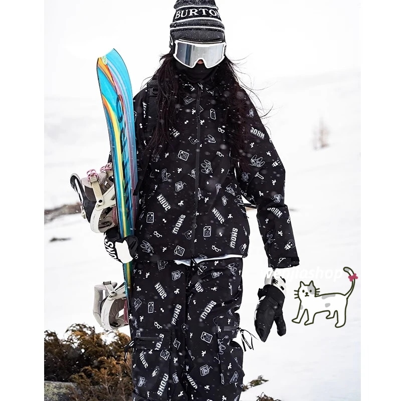 （1～3日で出荷）スノーボードウェア 2024 2025 上下セット メンズ レディース 黒 アウター ジャケット パンツ ズボンセットアップ 韓国風 防水防寒着 スノーウェア スキーウェア スノボウ