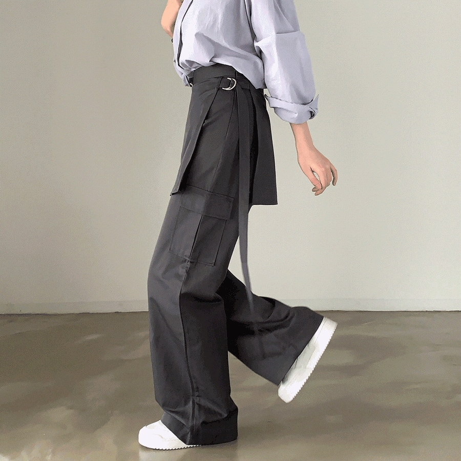 [モデル強力おすすめ] ボトムレイヤードカーゴラップスカートパンツ - pt