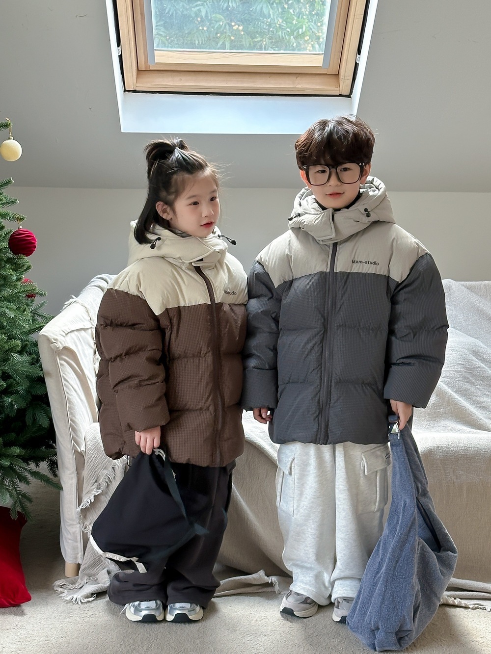 ダウンジャケット2024冬男女子供韓国版連帽厚手短丈ダウンジャケット子供ゆったり保温パン着