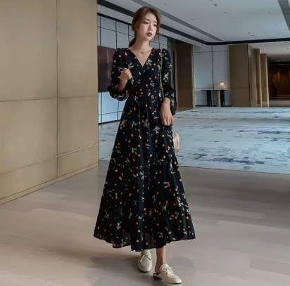 ワンピース モテアイテム サイズ豊富 大きいサイズ フレアワンピース ミディアム丈 長袖 フレアスリーブ Vネック フレア セミフレア Aライン フリル 切り替えデザイン ハイウエスト 通気性 薄手 5,687円