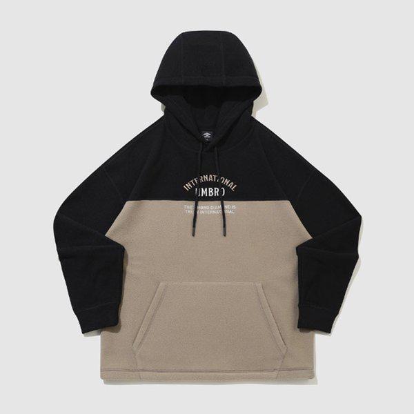 プラスフリースレタリングフード付きTシャツUQ423CHDN1-BLK0