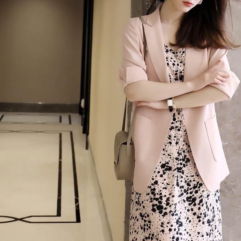 【短納期】テーラードスリムジャケット アウター レディース 春 夏 秋 大きいサイズ ジャケット テーラードジャケット ライトアウター 個性的 おしゃれ フェミニン ピンク 黒 大人可愛い きれい