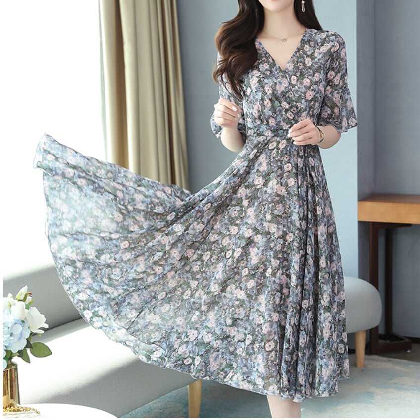 ワンピース 上着 人気 おすすめ おしゃれ お洒落 激安 安い プチプラ 半袖 Vネック ふわふわ パフスリーブ ふんわり Aライン 膝丈 柄 花柄 リボン 透け シフォン プリント 可愛い