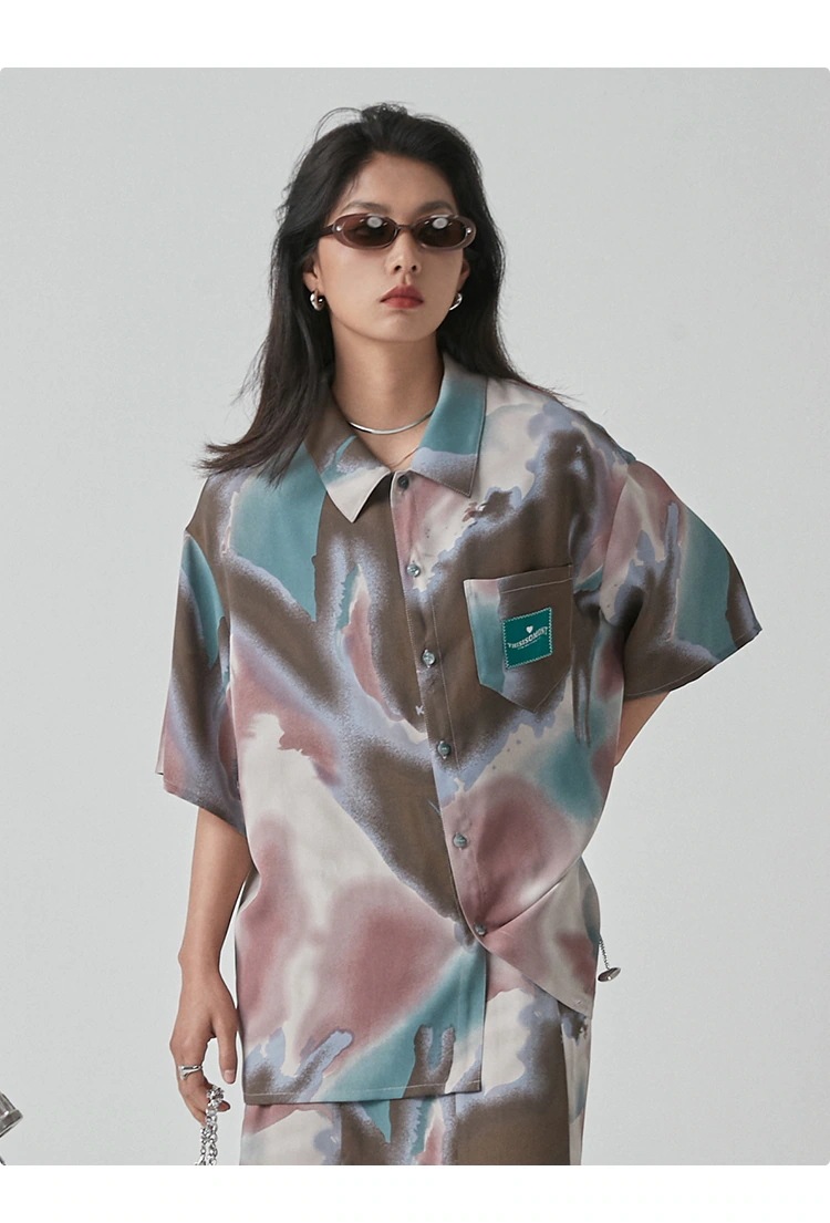 シャツ ブラウス カットソーレディース 半袖 襟付き 大人可愛い きれいめ かっこいい 個性的 存在感 派手 カジュアル 柄 夏 学生 お出かけ イベント リゾート 旅行 オルチャン トップス