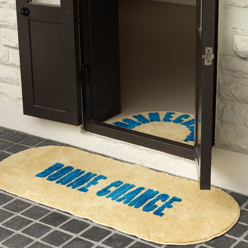 Soft Long-Pile Jacquard Mat- BONNE CHANCE
