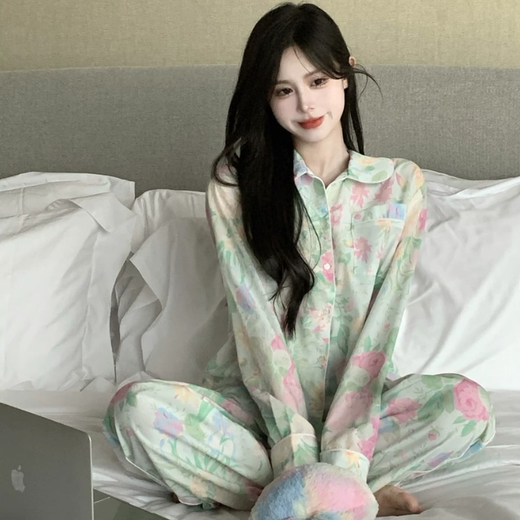 トップス ルームウェア パジャマ 部屋着 寝巻き ナイトウェア 袖あり 長袖 Vネック 襟付き 前開き お得 かわいい 大人可愛い 大人 上品 おしゃれ お洒落 清楚 大人女子 ラブリー キュート