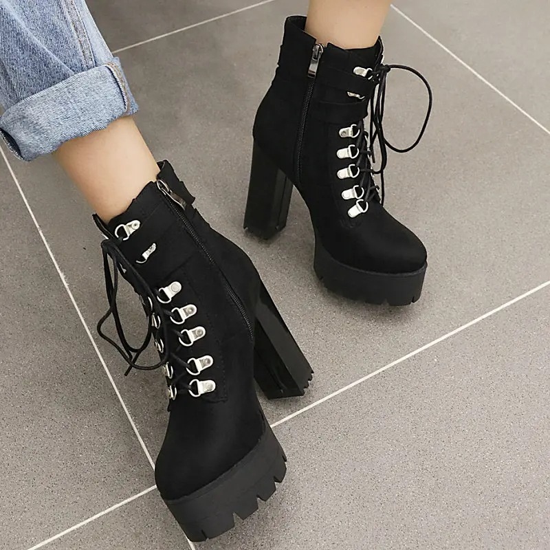 パンク-女性のオートバイの足首のブーツ 黒いゴシックシューズ ブロックハイヒール プラットフォーム 暖かい 大きいサイズ 44 45 46 47 48 冬 2021