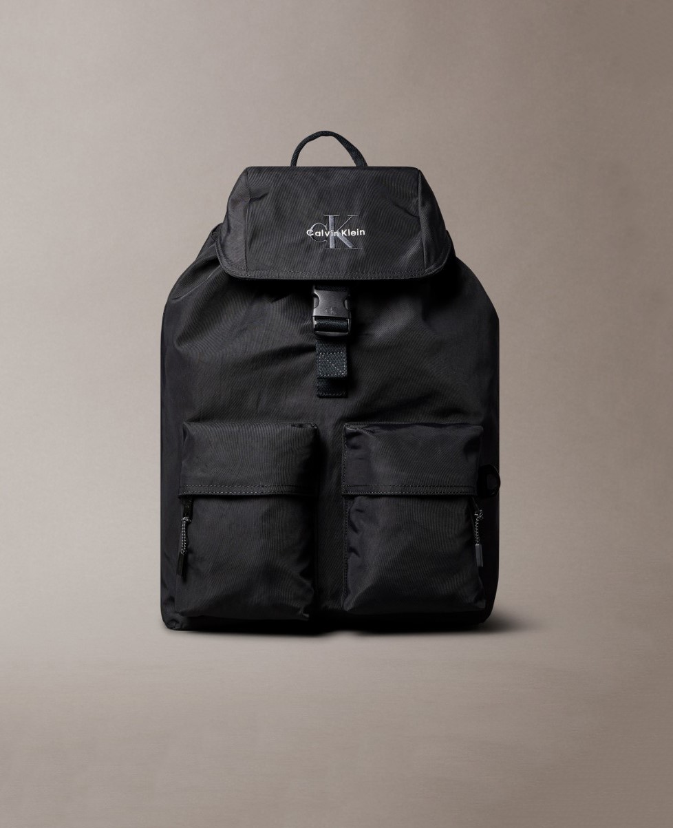 Uni Bold Logo Nylon Flap Backpack (4D3270G-UB1)
