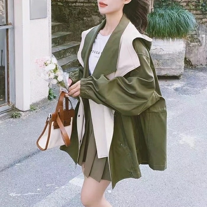 アウター ジャケット コート マウンテンパーカー フード ウインドブレーカー 羽織り レディース 大人 可愛い きれいめ カジュアル フェミニン 長袖 配色 バイカラー アウトドア グリーン 緑 ベー