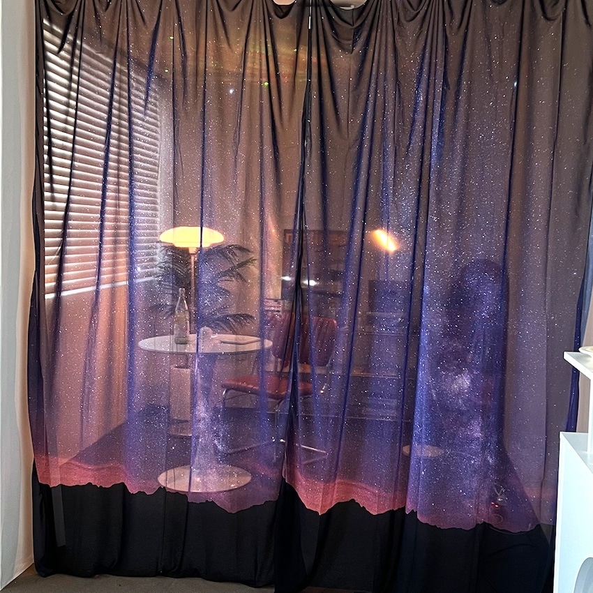 シフォン生地ポスター Aurora / 140x225cm