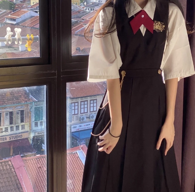 看護スカート日本のJK制服スーツスカートスリムカレッジスタイル甘いシャツストラップドレス夏