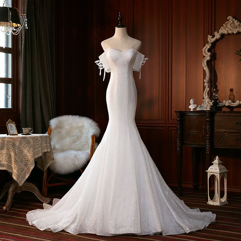 テールライトウェディングドレス2024気質花嫁ワンショルダー星空小さな尾痩身シンプルでスーパー 7,554円