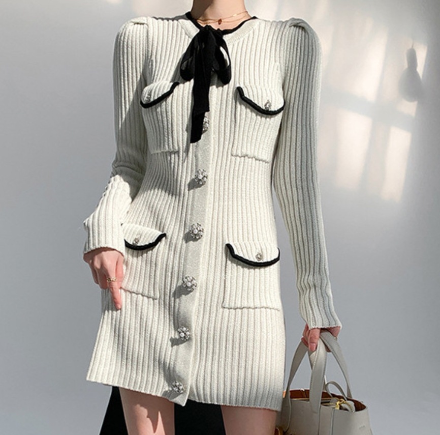 ニット レトロ ゴージャス エレガント セクシー スリムフィット ワンピース デート ワンピドレス ミニ ミニ丈 ショート ショート丈 膝上 袖あり 長袖 萌袖 ラウンドネック 襟なし スリム