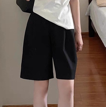 パンツ ボトムス ショートパンツ ストレートパンツ ショート ポケット ハイウエスト 薄手 大人可愛い きれいめ シンプル 上品 おしゃれ かっこいい レトロ こなれ感 メンズライク マニッシュ