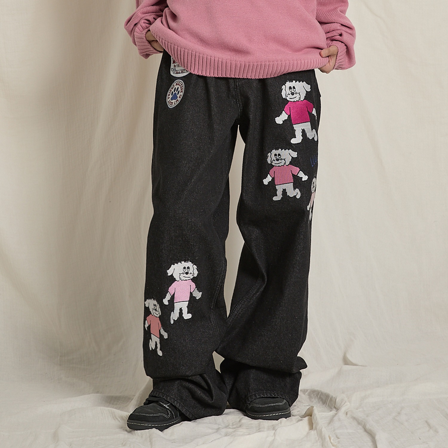 Maltese Multi Embroidery Denim Pants BLACK