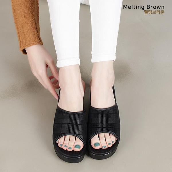 女性用厚底スリッパ NC25