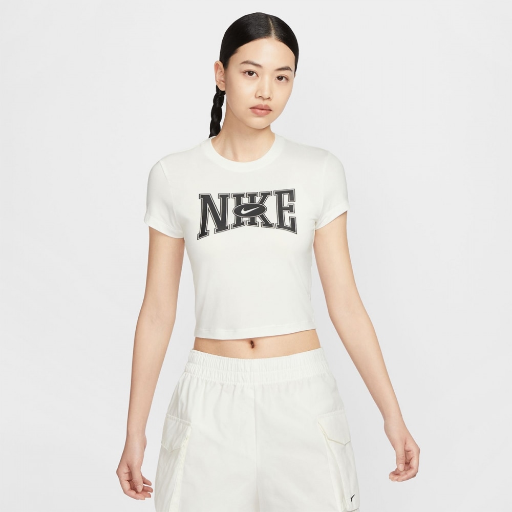 ナイキ スポーツウェア 女性 スリム クロップ Tシャツ HQ1710-133